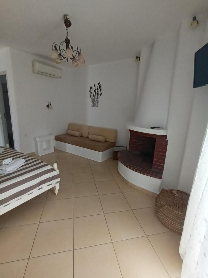 Theofanis Studios Agia Anna  Exterior foto