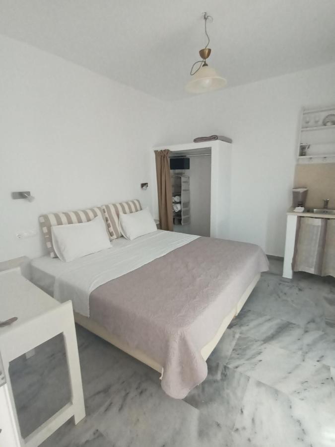 Theofanis Studios Agia Anna  Exterior foto